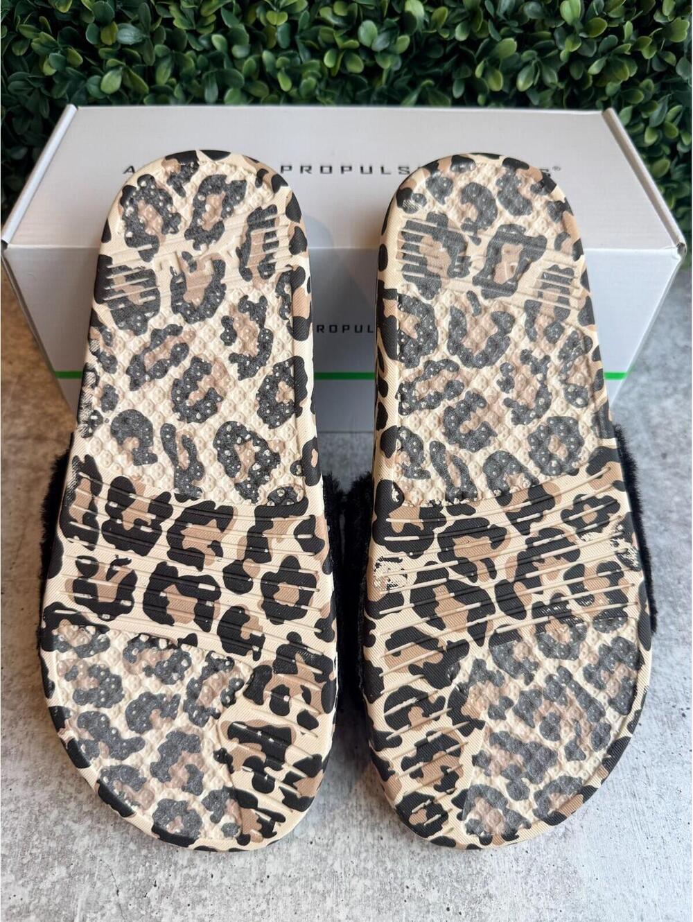 APL Shearling Black Leopard Slide Women's EU 40 US 9 - Picture 4 of 4